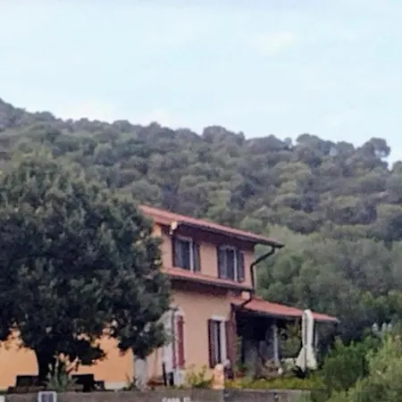 Casa Il Podere Nyaraló Teulada